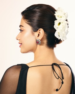 rashmika-mandanna-in-black-lehanga-dress-photos-001