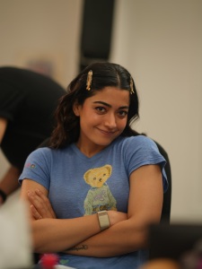 rashmika-mandanna-in-blue-t-shirt-photos