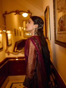 rashmika-mandanna-in-festive-party-wear-out-fit-photos-003