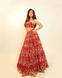 rashmika-mandanna-in-multi-colour-floral-lehenga-009