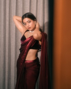 rashmika-mandanna-in-saree-photos-002