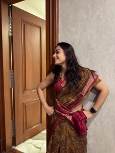 rashmika-mandanna-in-vijayadashami-look-photo-002