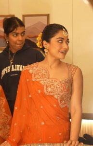 rashmika-mandanna-latest-images-in-saree-001