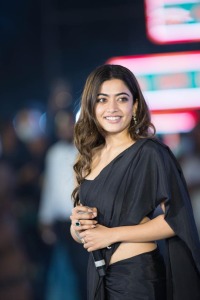 rashmika-mandanna-latest-photos-010
