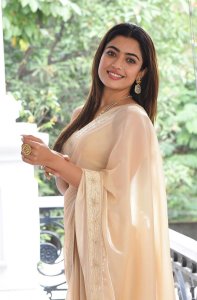 rashmika-mandanna-latest-photos-018
