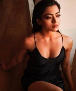 rashmika-mandanna-latest-photos-hd-008