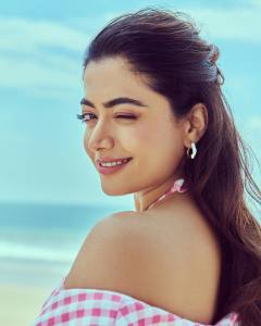 rashmika-mandanna-latest-picture-and-photoshoot-004