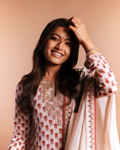 rashmika-mandanna-new-stills-and-photos-006