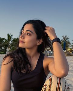 rashmika-mandanna-no-makeup-look-style-ideas-photos