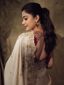 rashmika-mandanna-stylish-outfit-images-008