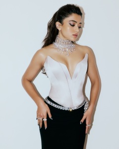 rashmika-mandanna-swarovski-photoshoot-002