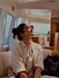rashmika-mandanna-travel-dress-style-photos