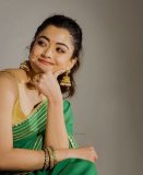 rashmika-mandanna-new-images-in-green-saree-