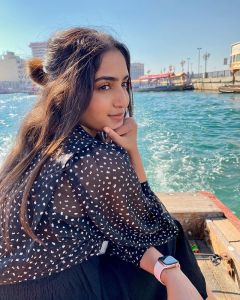 actress-reba-monica-john-photos