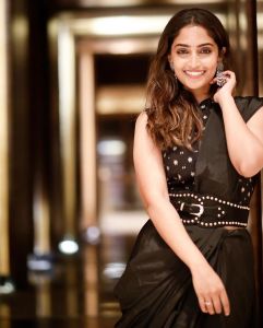 reba-monica-john-beautiful-photos-in-black-colour-saree-001