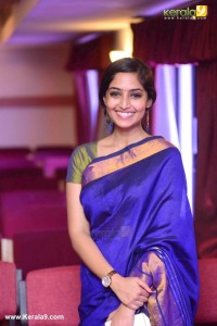 reba-monica-john-latest-pictures-554-00227