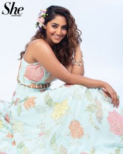 reba-monica-john-new-photoshoot-for-she-malayalam-002