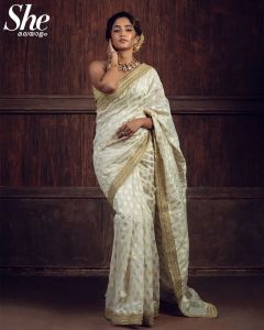 reba-monica-john-new-photoshoot-for-she-malayalam-2022-002