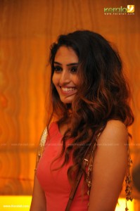 reba-monica-john-photos-123-03123