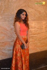 reba-monica-john-pictures-432-00385