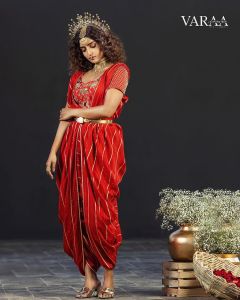 reba-monica-john-varaa-by-sk-magazine-bridal-look-001