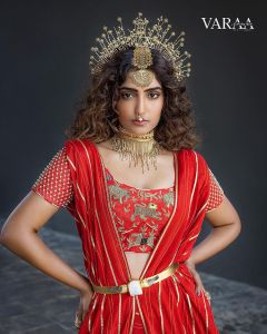 reba-monica-john-varaa-by-sk-magazine-bridal-look-002