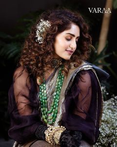 reba-monica-john-with-horse-photos-003
