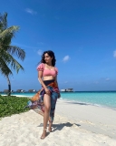 reba-monica-john-latest-photos-after-marriage-beach-photos-002