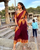 reba-monica-john-new-saree-photos-at-movie-location-001