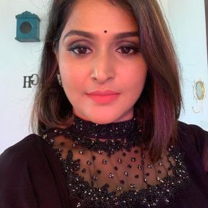 1_remya-nambeesan-latest-photos-005