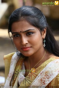 3724remya_nambeesan_photos_00-044
