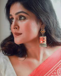3_remya-nambeesan-latest-photos-001