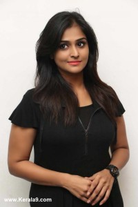 remya-nambeesan-stills-at-sathya-movie-press-meet-1297