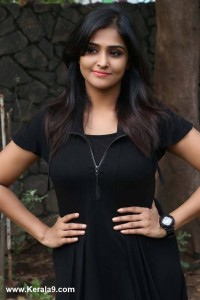 remya-nambeesan-stills-at-sathya-movie-press-meet-1764