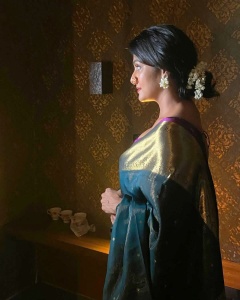 ramya-nambeesan-in-saree-look-photos