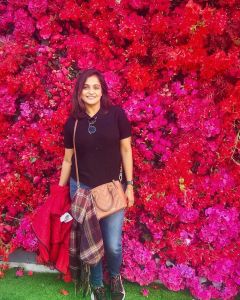 ramya-nambeesan-photos-in-jeans-003