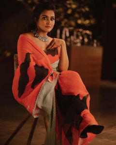 ramya-nambeesan-photos-in-orange-saree
