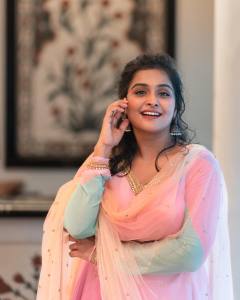 remya-nambeesan-in-multicolour-anarkali-dress-photos-001