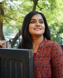 remya-nambeesan-latest-photos-008