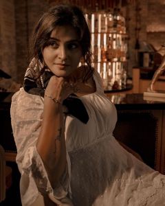 remya-nambeesan-new-look-photos-03-003