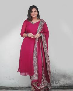 remya-nambeesan-photos-in-red-churidar-007