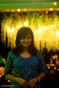 remya-nambeesan-pics-009-00224