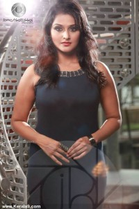 remya_nambeesan_latest_photoshoot-00555