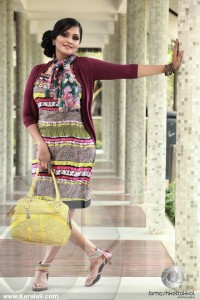 remya_nambeesan_latest_pics-00886