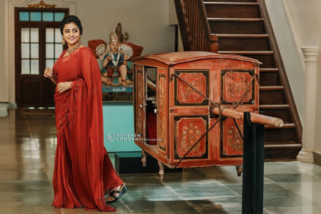 remya-nambeesan-new-photoshoot-in-western-style-016