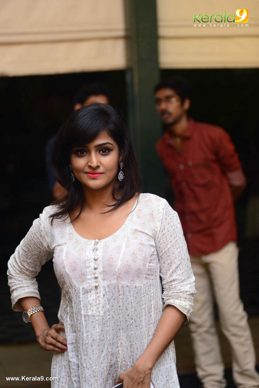 remya-nambeesan-pictures-23483