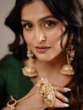 remya-nambeesan-in-stylish-and-trending-ornaments-look-outfit-photos-008