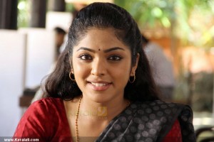1303rima_kallingal_images_785-002