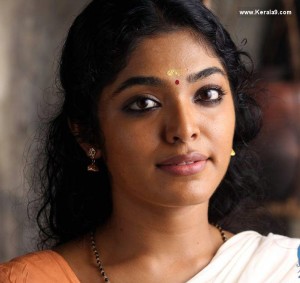 6195rima_kallingal_photos_00-018