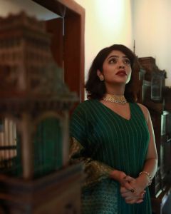 actress-rima-kallingal-christmas-photoshoot-001
